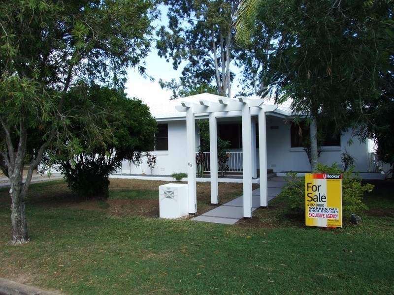 69 Long Street, Point Vernon QLD 4655