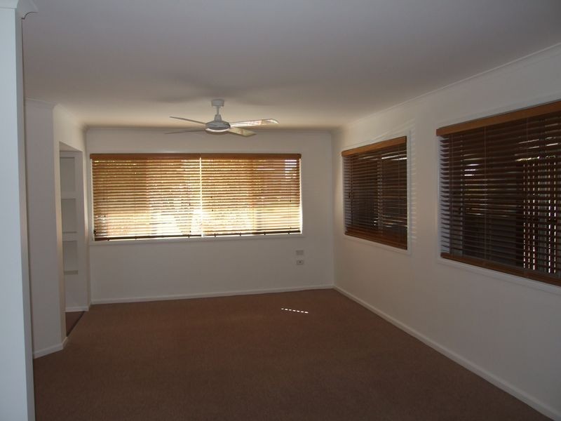 69 Long Street, Point Vernon QLD 4655