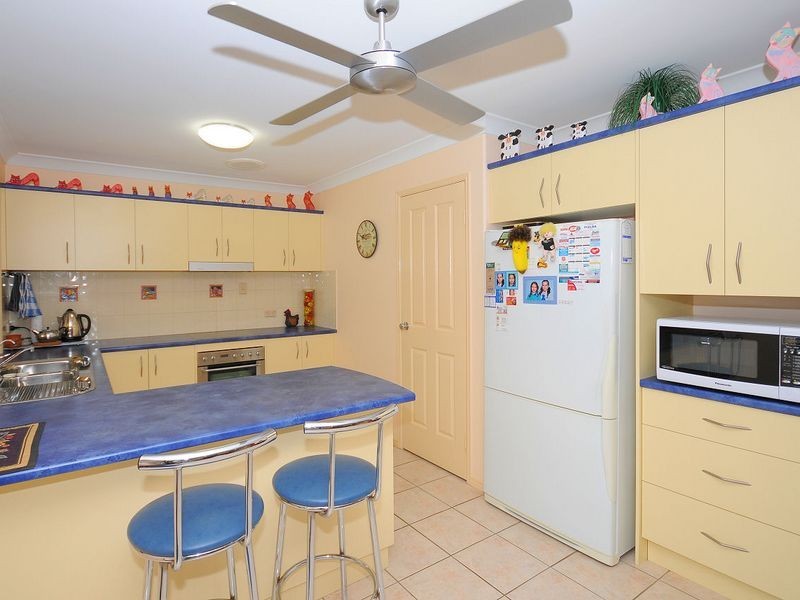 72 Snapper Street, Kawungan QLD 4655