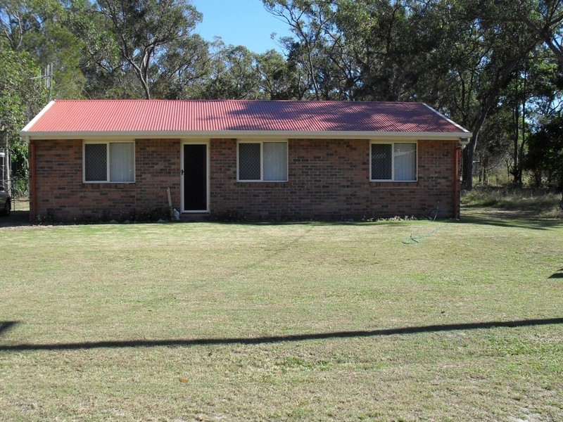 50 Salford Street, Burrum Heads QLD 4659