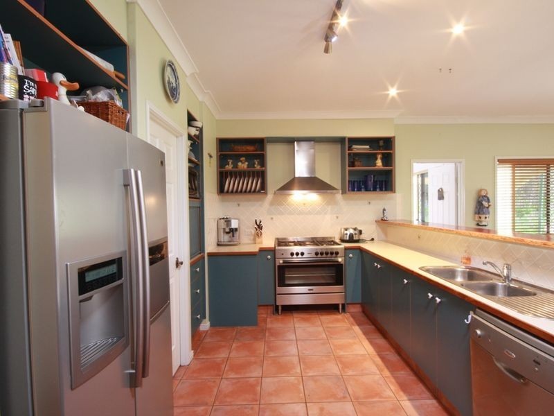 2 Oakes Drive, Hervey Bay QLD 4655