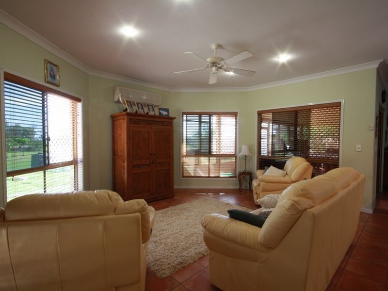 2 Oakes Drive, Hervey Bay QLD 4655