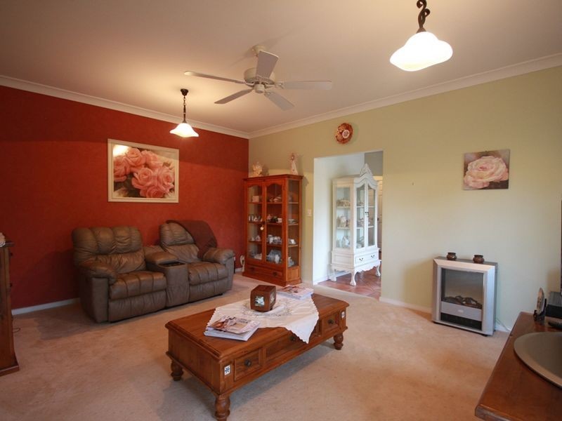 2 Oakes Drive, Hervey Bay QLD 4655
