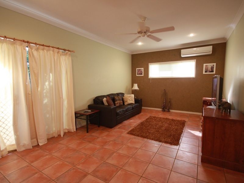 2 Oakes Drive, Hervey Bay QLD 4655