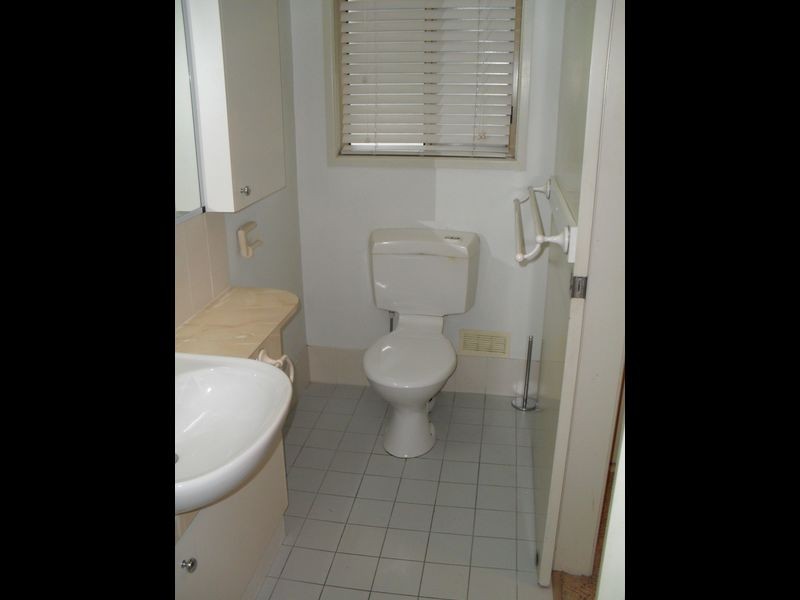 19 Hervey Street, Scarness QLD 4655