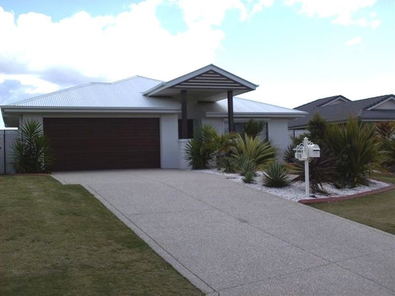 18 Lockerbie Court, Kawungan QLD 4655