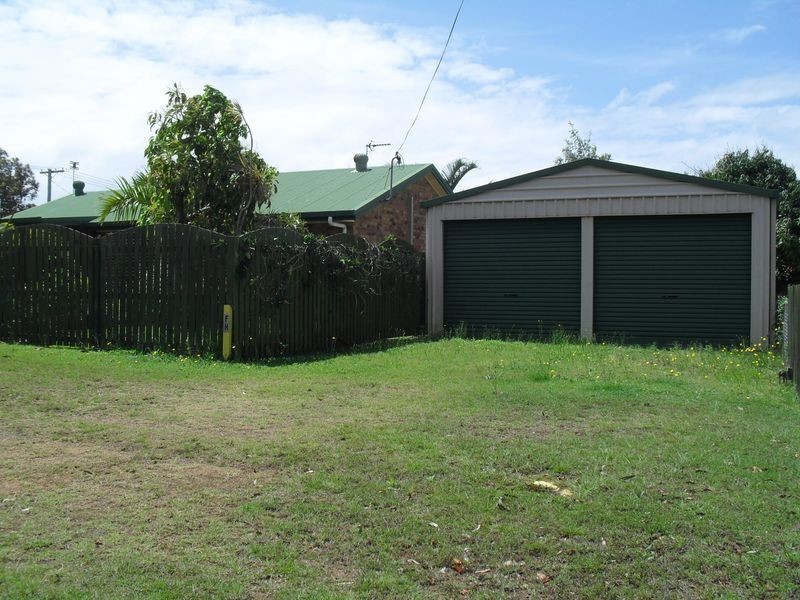 52 Barker Street, Point Vernon QLD 4655