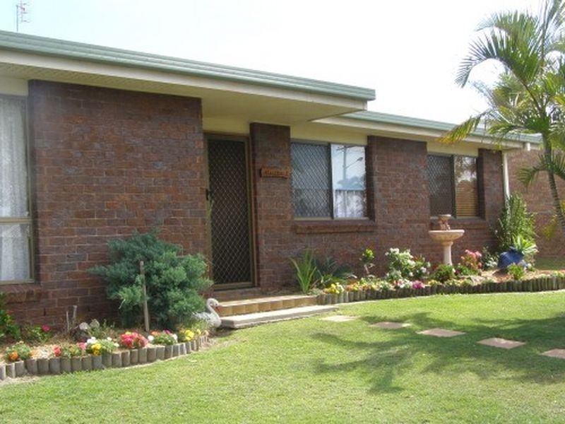 21 Connock Street, Urangan QLD 4655