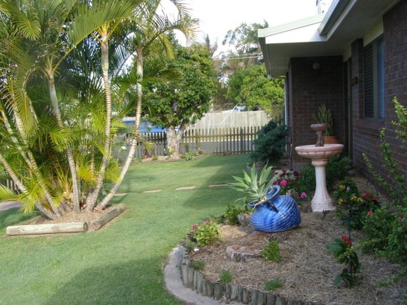 21 Connock Street, Urangan QLD 4655