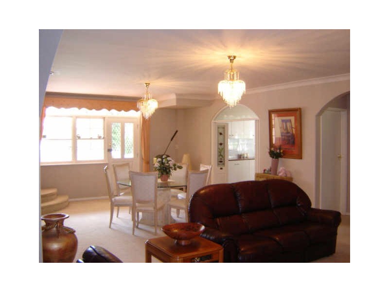 77 Athena Avenue, St Ives NSW 2075