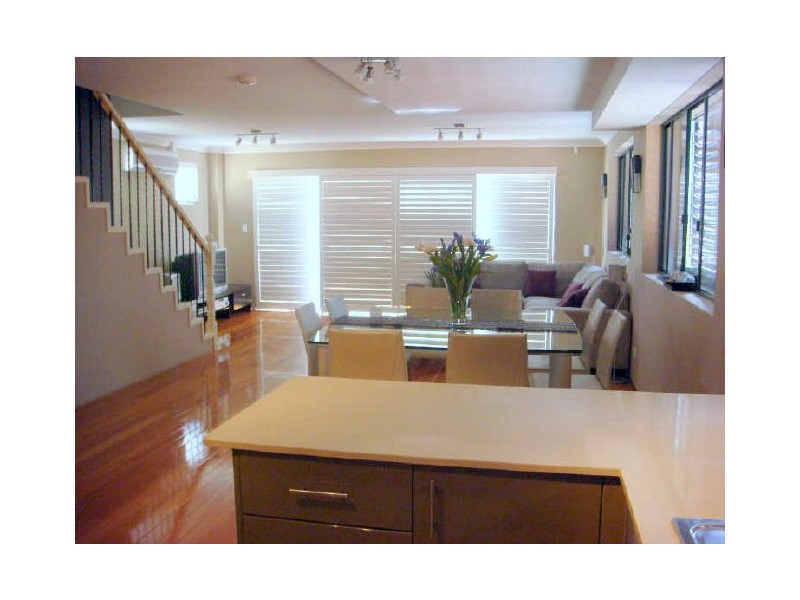 9/22 Pacific Parade, Dee Why NSW 2099