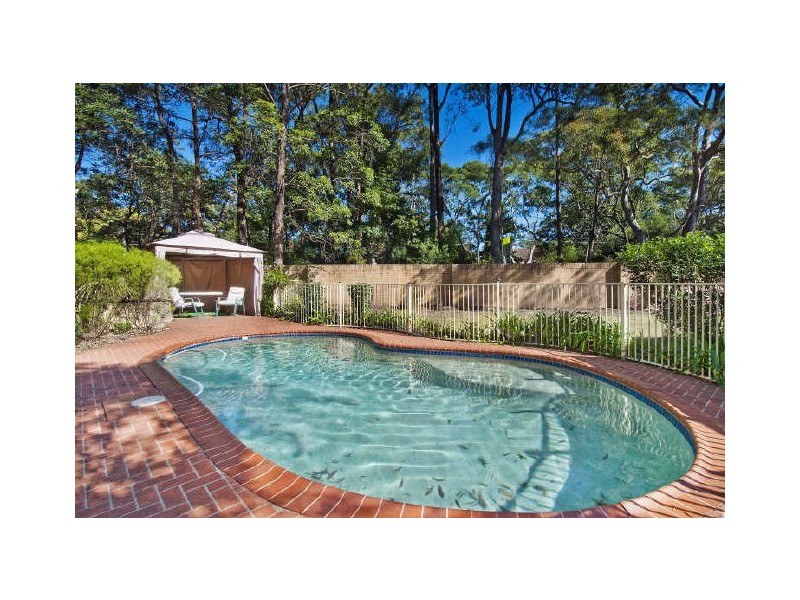4 Eastern Arterial Road, St Ives NSW 2075