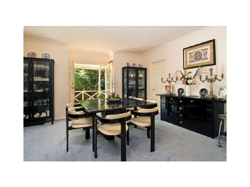 4 Eastern Arterial Road, St Ives NSW 2075