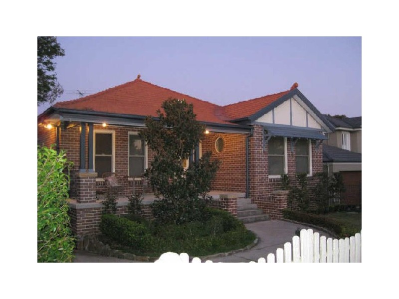 74 Dartford Road, Thornleigh NSW 2120