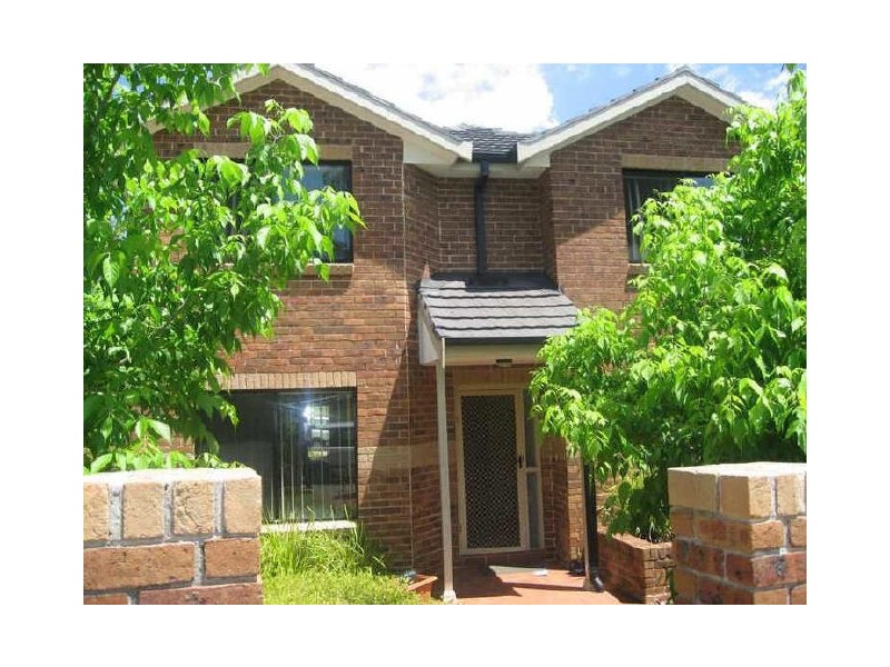 1/10 Carden Avenue, Wahroonga NSW 2076