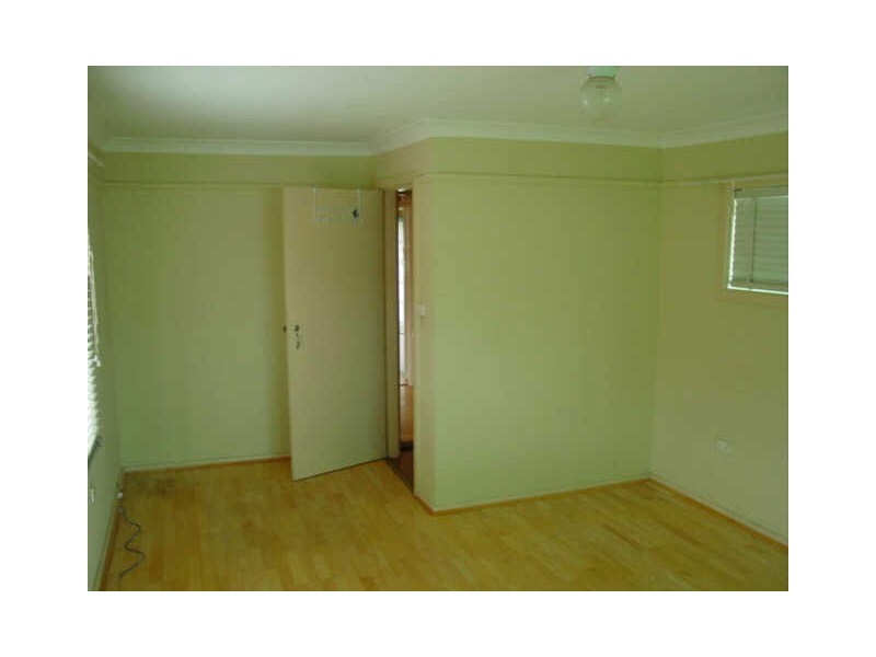 102 Military Rd, Guildford NSW 2161