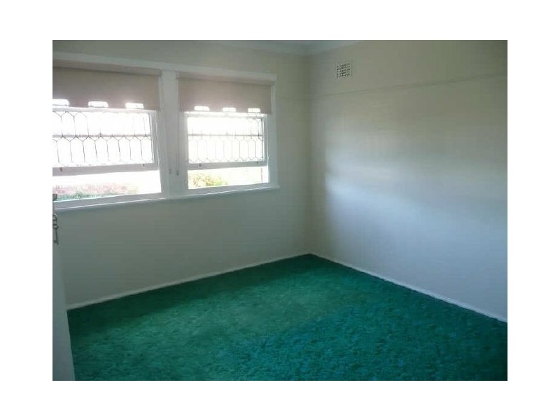 39 West Street, Guildford NSW 2161