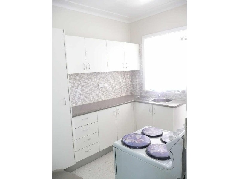 39 West Street, Guildford NSW 2161