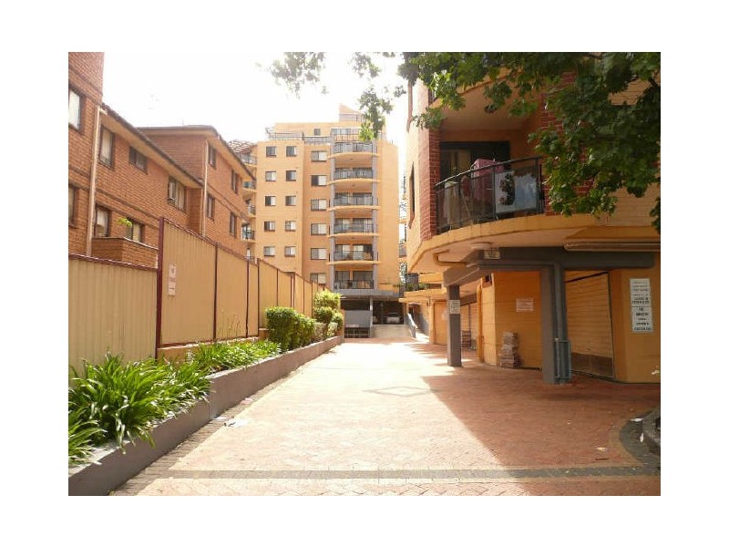 19/23-23A Good St, (OA), Westmead NSW 2145