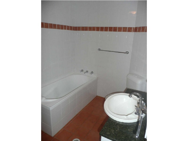 19/23-23A Good St, (OA), Westmead NSW 2145