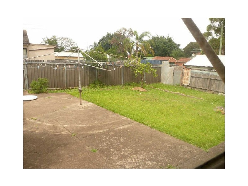 20 Acland Street (N), Guildford NSW 2161