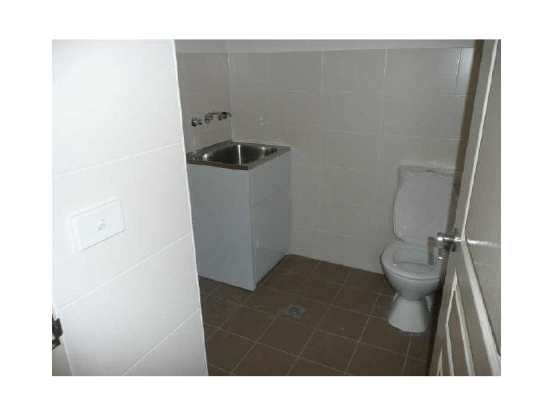 9/33-35 Claremont Street (N), Merrylands NSW 2160