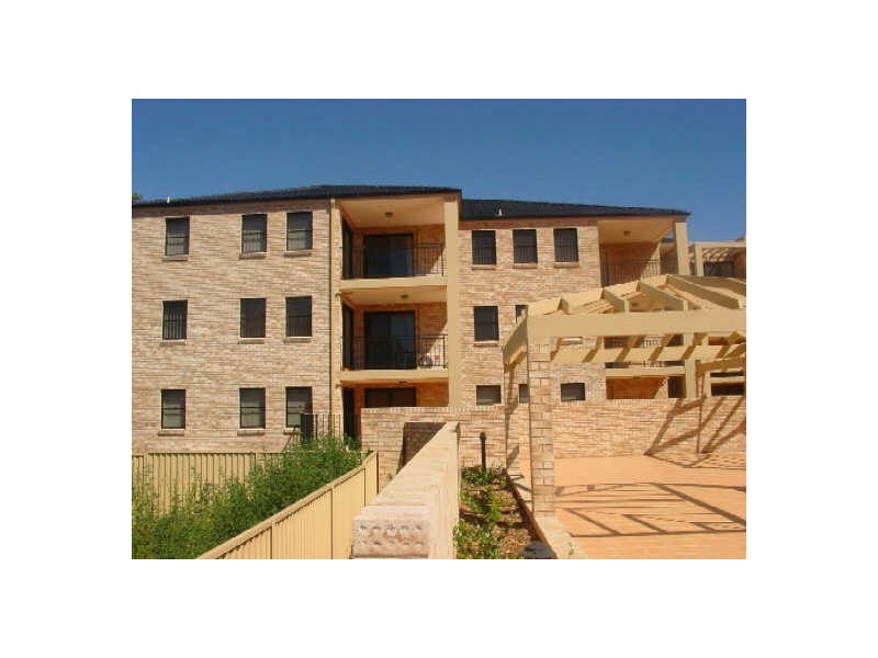 30/12 Murray Street, Northmead NSW 2152