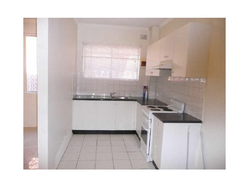 4/4 Calliope Street, Guildford NSW 2161