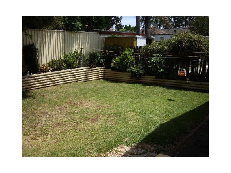 10 George Street, Guildford NSW 2161