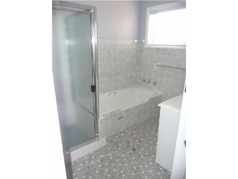 2 Crawford Street (N), Guildford NSW 2161