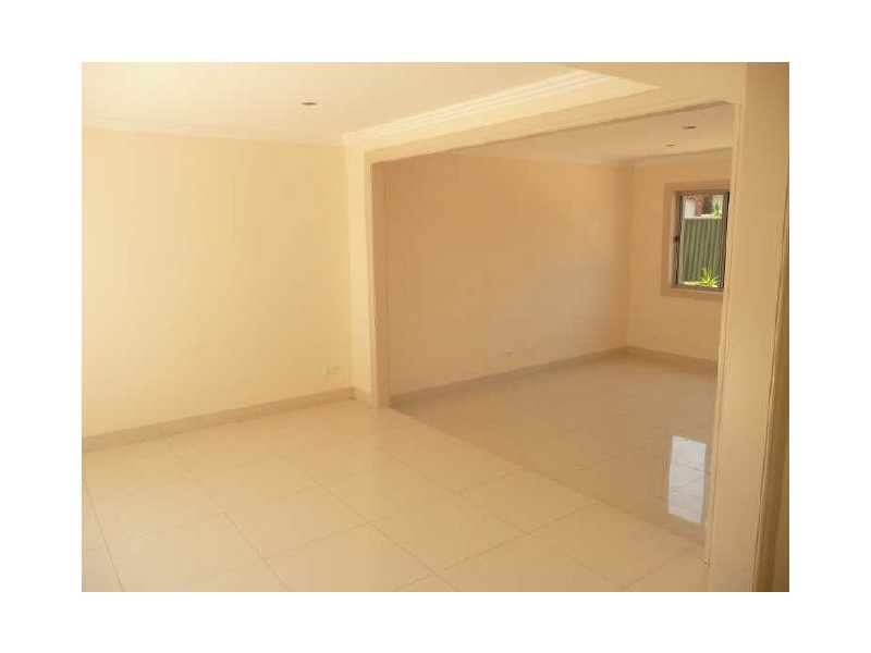 15 Taralga St, Guildford NSW 2161