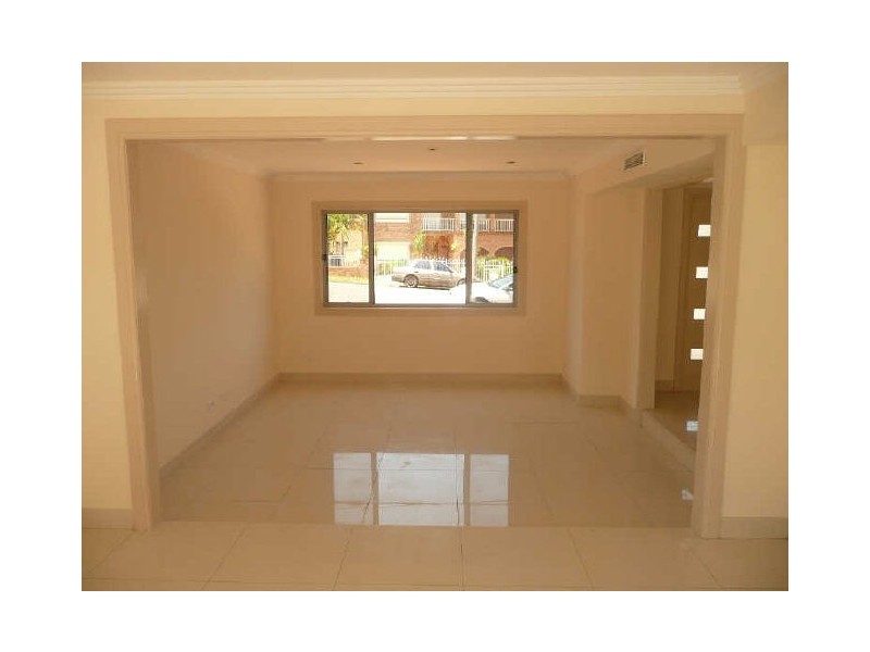 15 Taralga St, Guildford NSW 2161