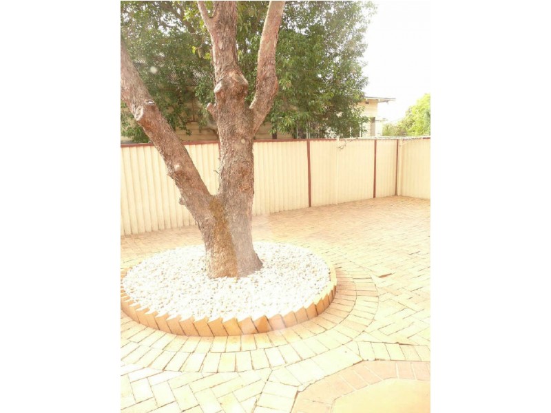 1/487 Woodville Rd (N), Guildford NSW 2161