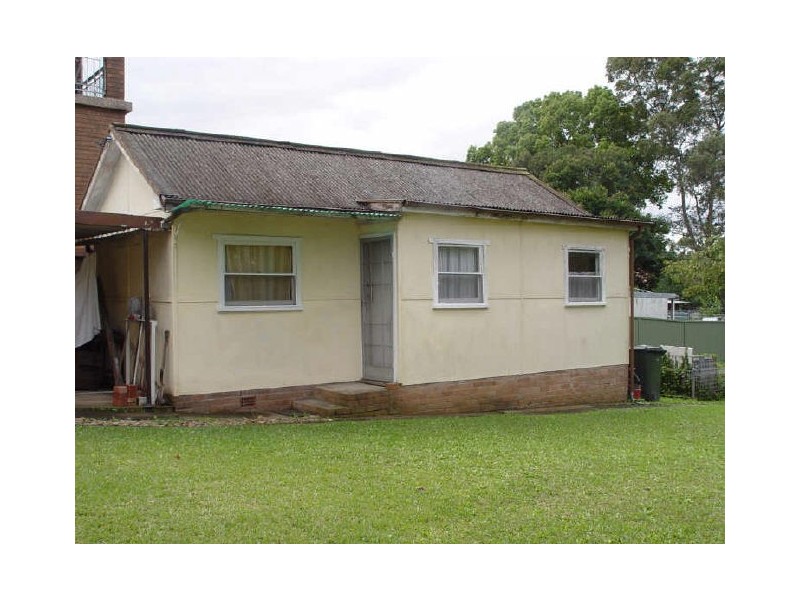 68 Milner Rd (N), Guildford NSW 2161