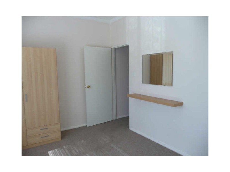 1/4 Calliope Street, Guildford NSW 2161