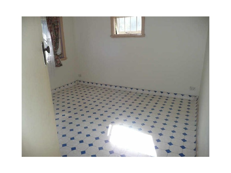 319 Woodville Rd, Guildford NSW 2161