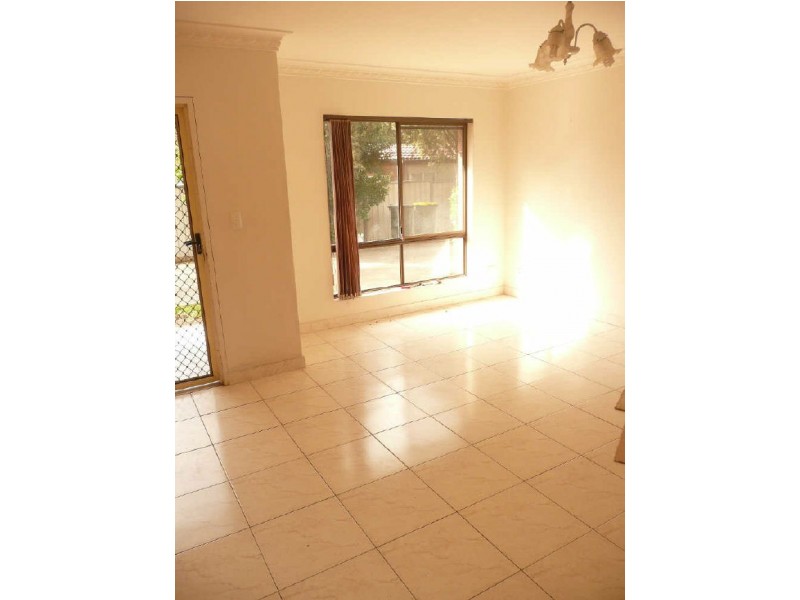 2/14 O’Neil Street (N), Guildford NSW 2161