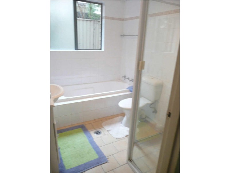 2/71-75 Clyde, Guildford NSW 2161