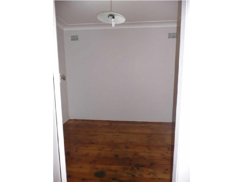 35 Broad Street (N), Bass Hill NSW 2197