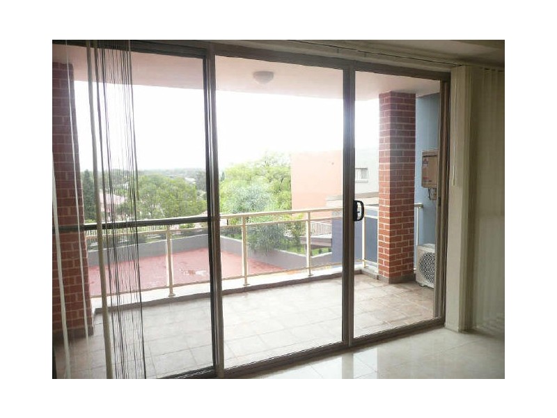 11/548-556 Woodville Rd (N), Guildford NSW 2161