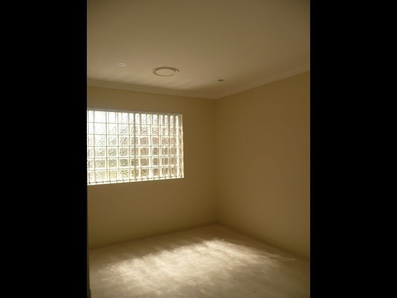 2/44 Lough Avenue, Guildford NSW 2161