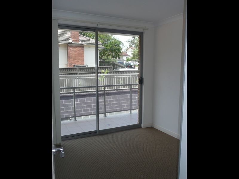 1/72-74 Berwick Street, Guildford NSW 2161