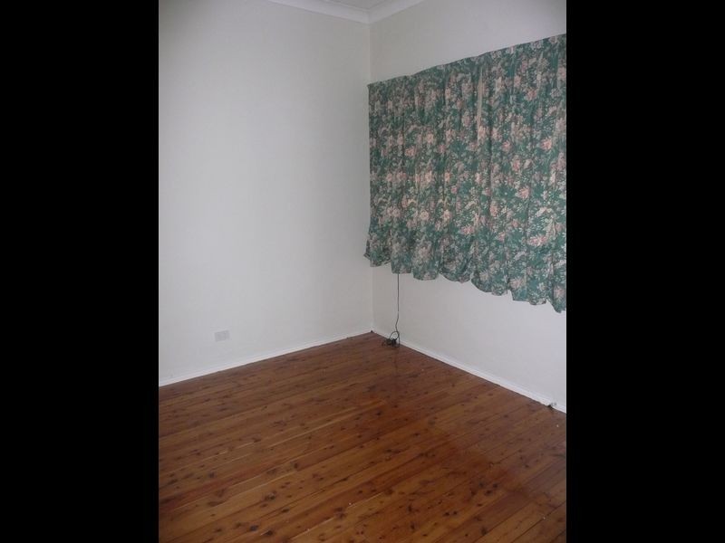 11 Ellis Parade, Yennora NSW 2161