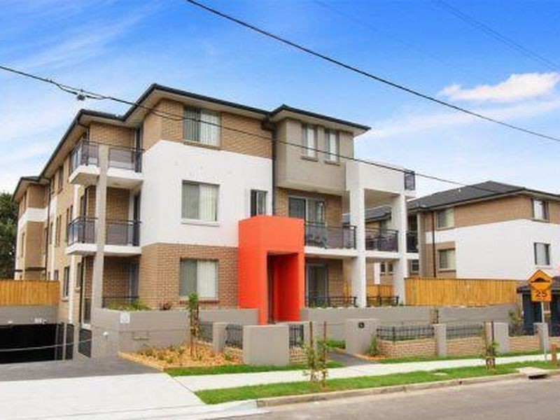 15/21-27 Cross Street, Guildford NSW 2161