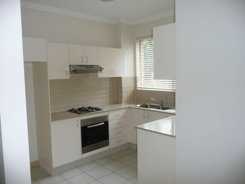 10/ 36-38 Lydbrook Street, Wentworthville NSW 2145