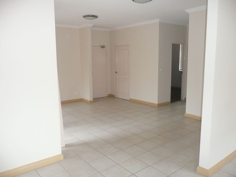 10/ 36-38 Lydbrook Street, Wentworthville NSW 2145