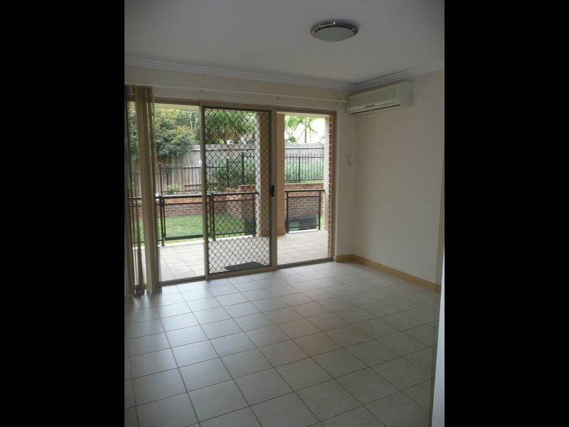 10/ 36-38 Lydbrook Street, Wentworthville NSW 2145