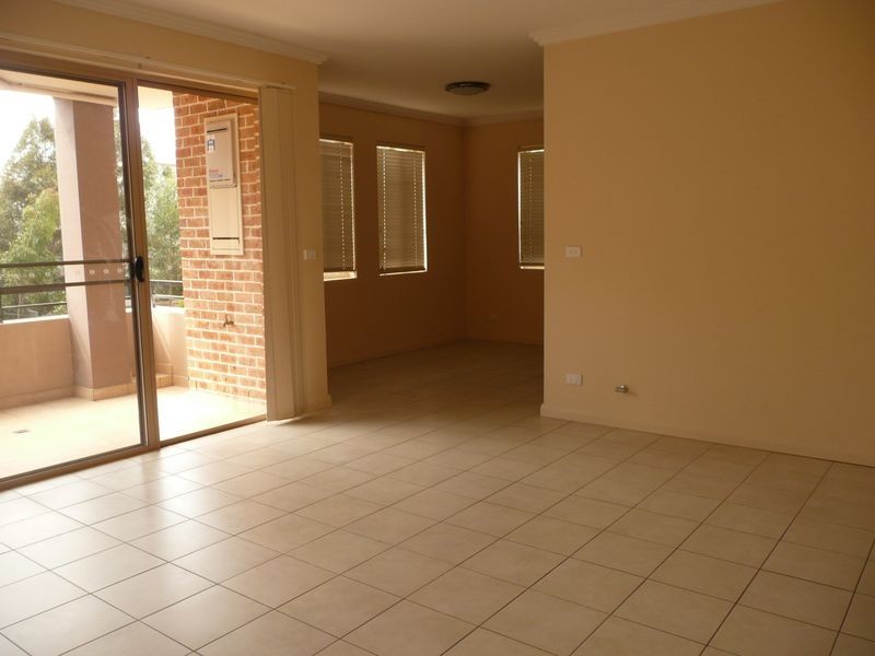 11/30-34 Reid Ave, Westmead NSW 2145