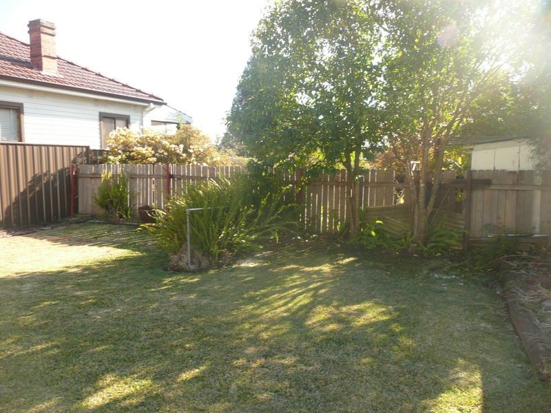 96 Campbell Hill Rd, Chester Hill NSW 2162