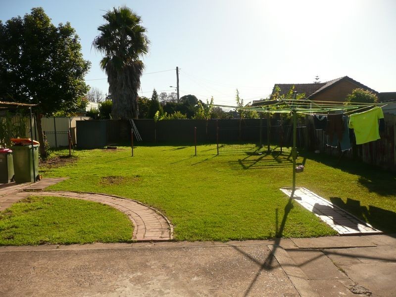 53 Lansdowne St, Merrylands NSW 2160